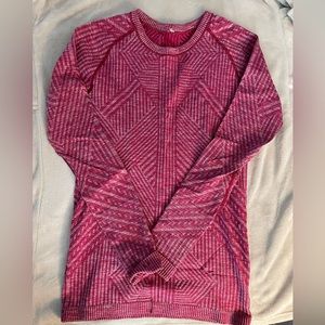 Lululemon Swifty Tech - size 6